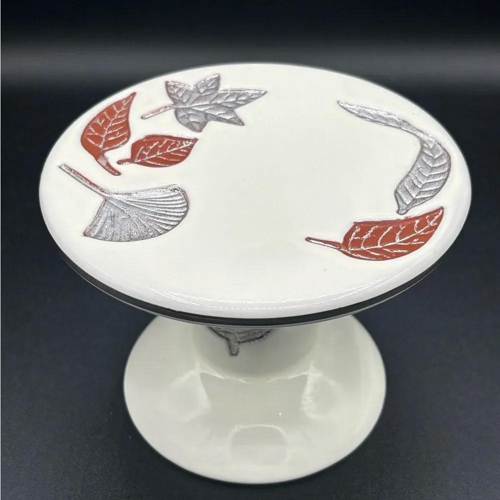 Pedestal Candle Holder 5.5” X 3.75”  The White Barn Candle Co Bath & Body Leaves